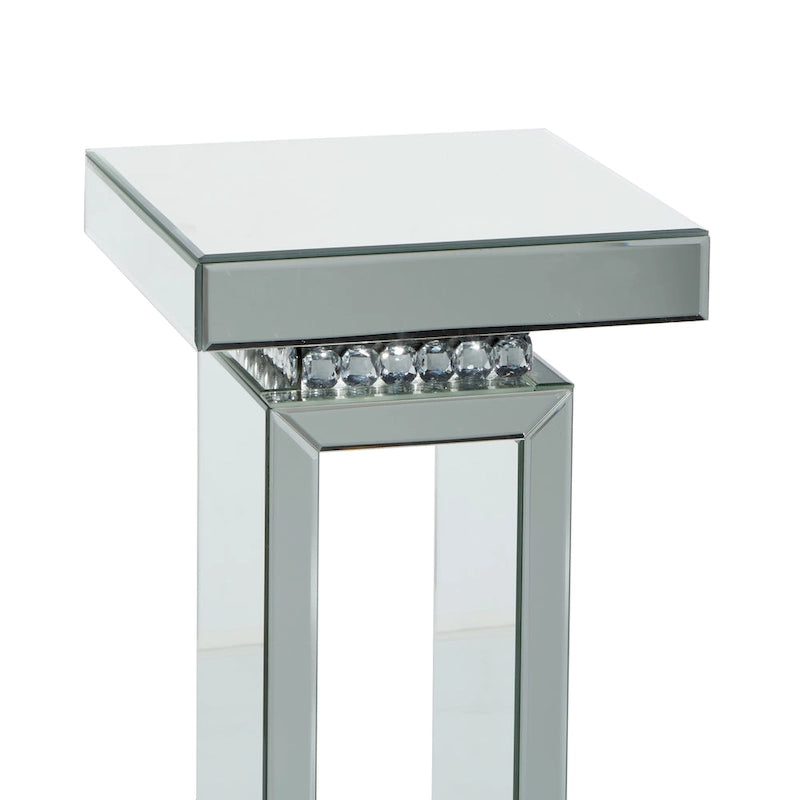 Guéridon/Table d'appoint en verre miroir argenté avec détails en perles de cristal