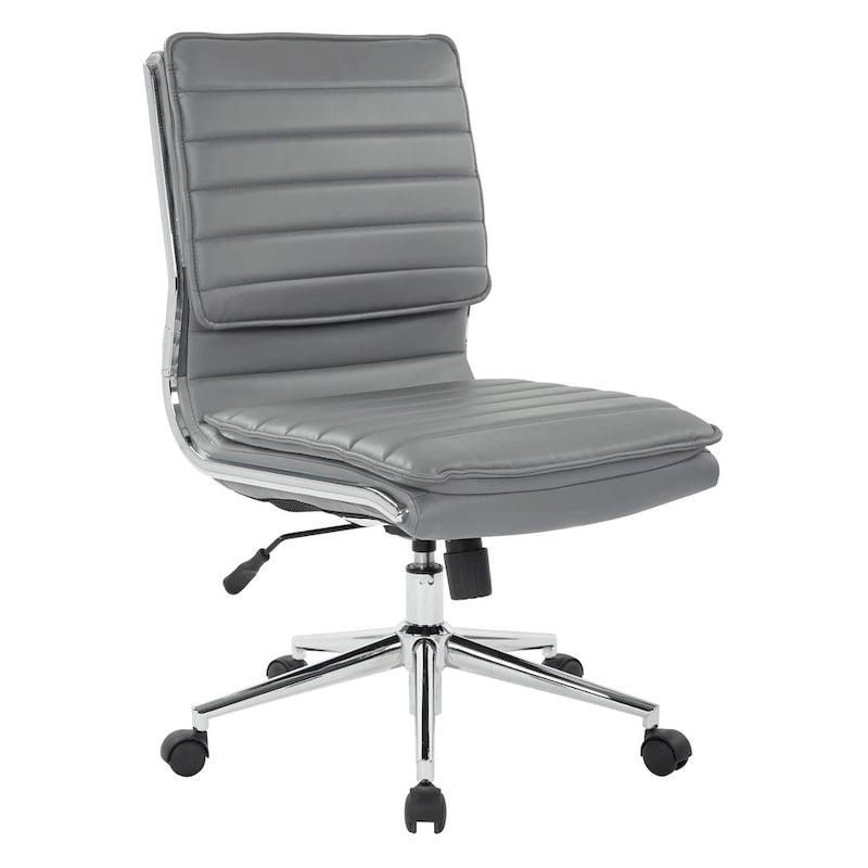 Chaise de bureau sans accoudoirs à dossier mi-hauteur en similicuir avec base pivotante chromée