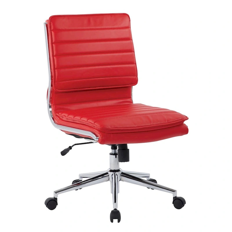Chaise de bureau sans accoudoirs à dossier mi-hauteur en similicuir avec base pivotante chromée