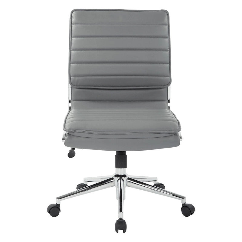 Chaise de bureau sans accoudoirs à dossier mi-hauteur en similicuir avec base pivotante chromée