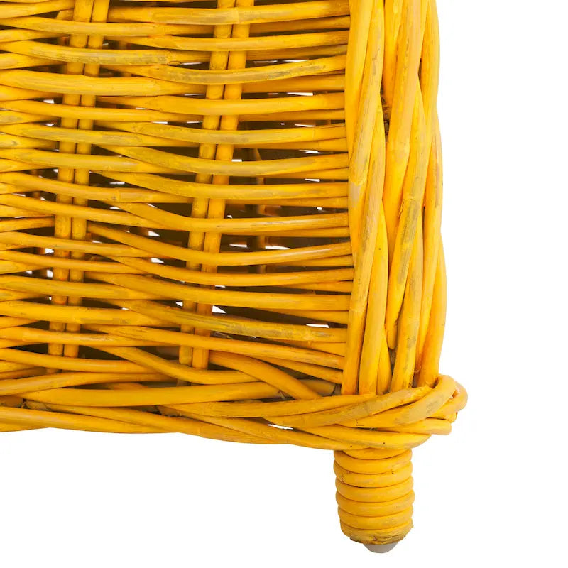 Fauteuil club en rotin naturel Kubu avec coussin, accent tressé jaune